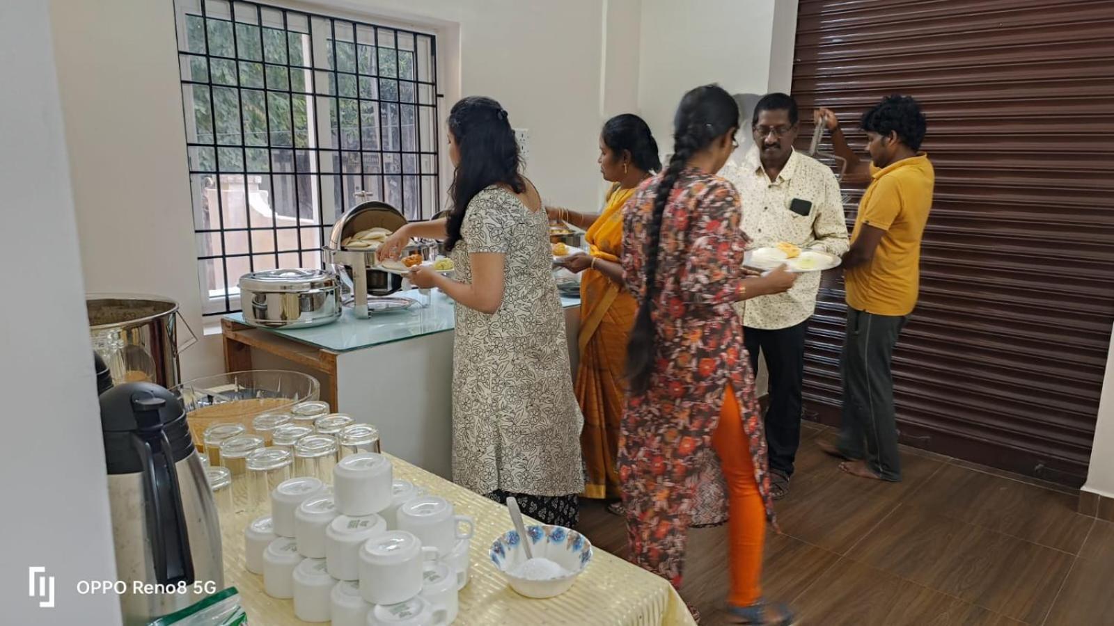 Jn Residency Perungudi Bed and Breakfast Τσενάι Εξωτερικό φωτογραφία